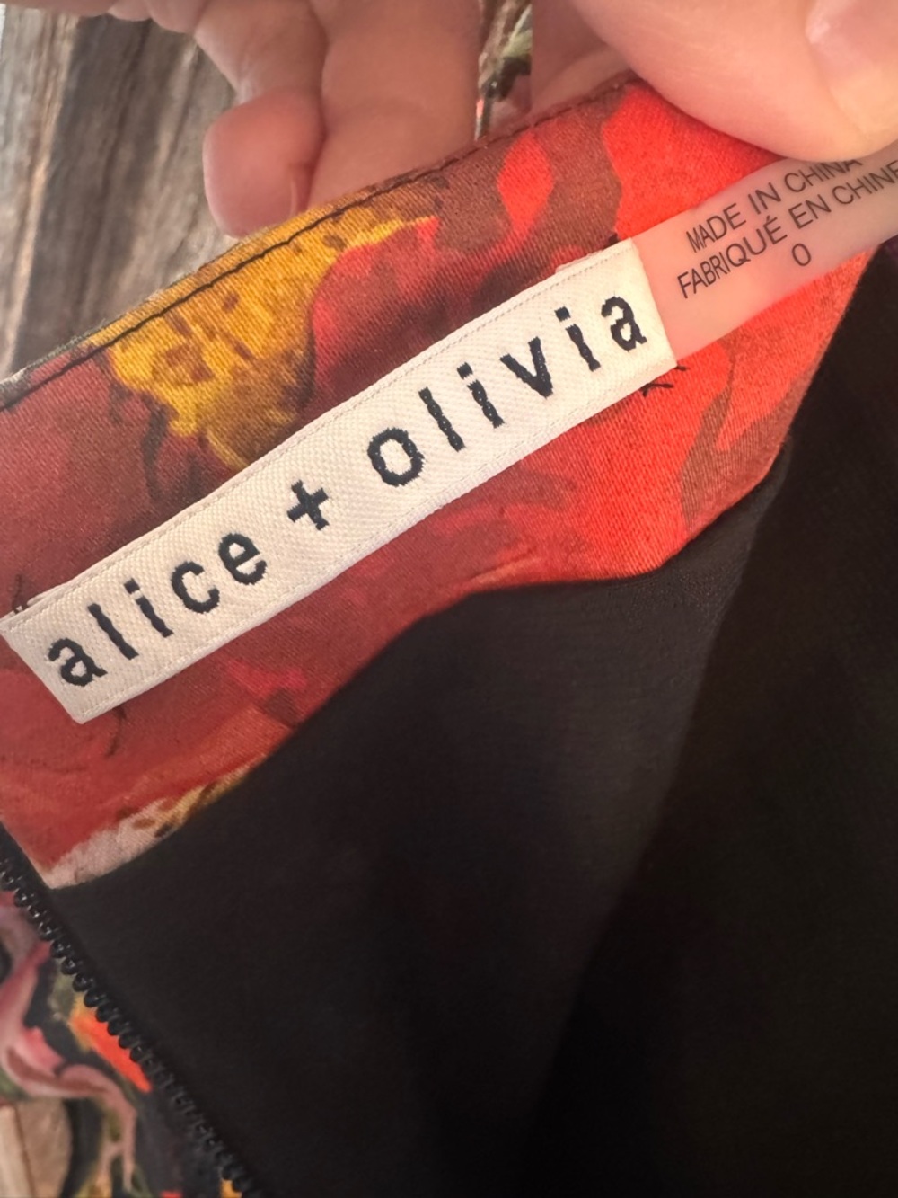 Alice + Olivia Eriko Floral Lace Trim Skirt Size 0 Garden Print Flare Mini - Picture 7 of 8